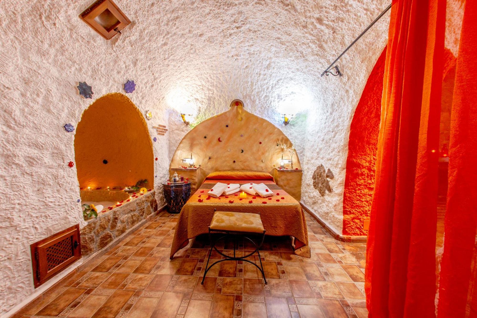 Casas Cueva Cazorla Guest House Hinojares Exterior photo